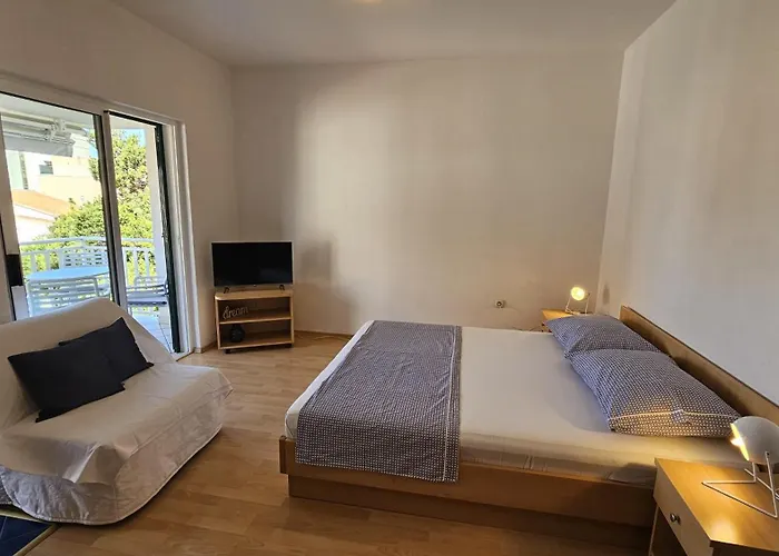 Apartment 1 *